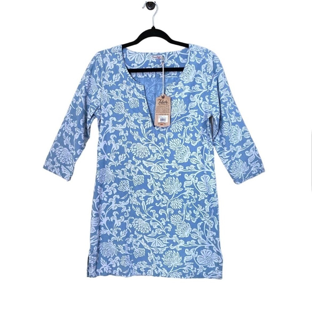 Faherty dress . Size 4. ( medium). NWT